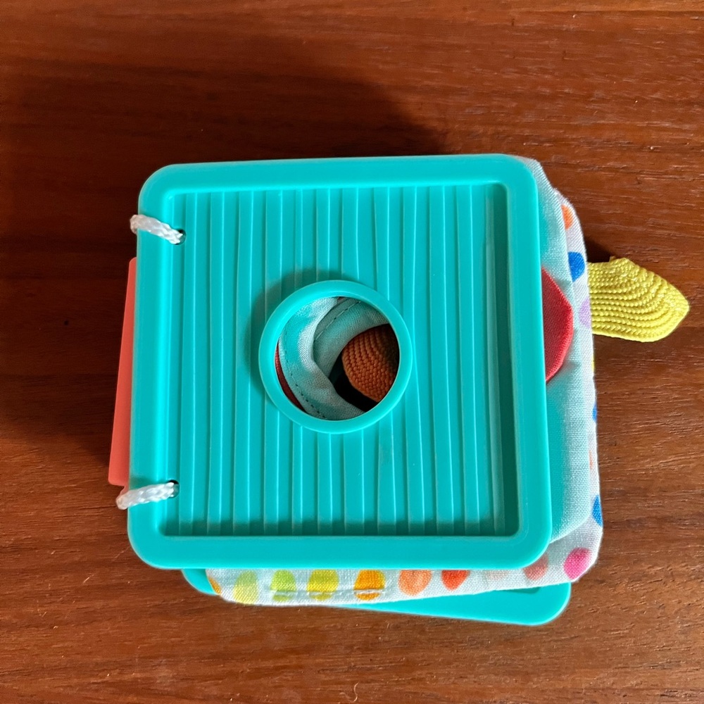 Lovevery silicone book